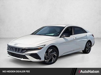 Used 2025 Hyundai Elantra SEL