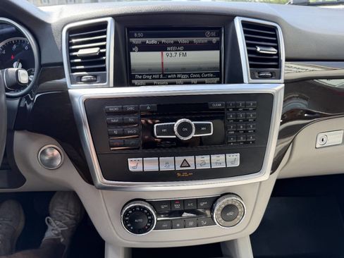 Used 2015 Mercedes-Benz ML 350 4MATIC image 35