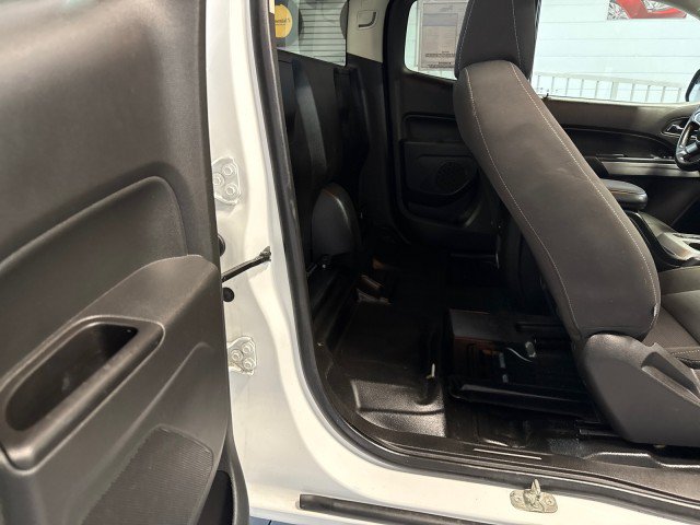 Used 2021 Chevrolet Colorado LT w/ Fleet Safety Package RWD image 27