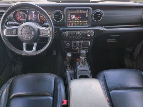 Used 2020 Jeep Gladiator Overland image 15