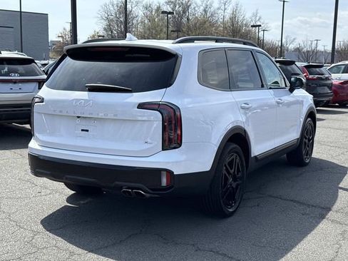 Used 2024 Kia Telluride SX Prestige X-Line image 2