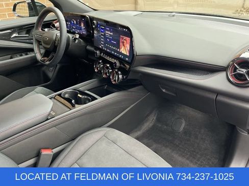 Used 2024 Chevrolet Blazer EV RS image 26