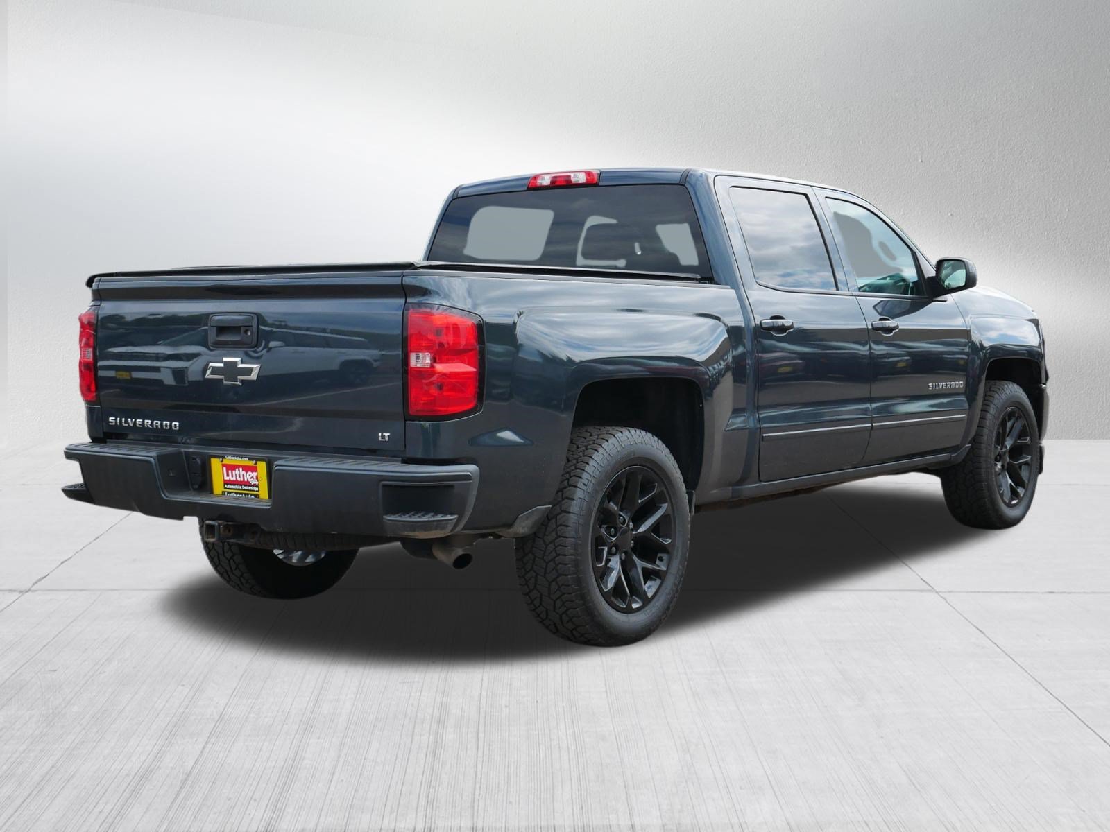 Used 2017 Chevrolet Silverado 1500 LT w/ All Star Edition AWD/4WD image 7