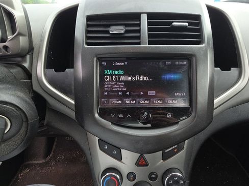 Used 2014 Chevrolet Sonic LS FWD image 10