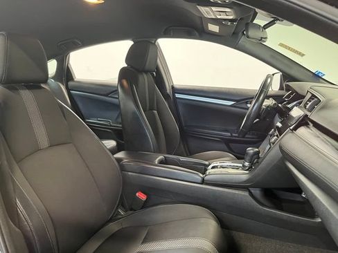 Used 2020 Honda Civic Sport image 10