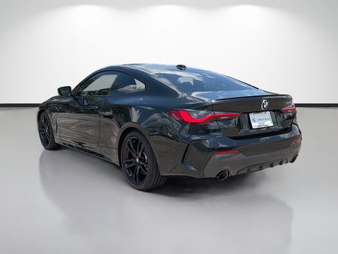 Used 2024 BMW 430i Coupe w/ M Sport Package RWD image 5