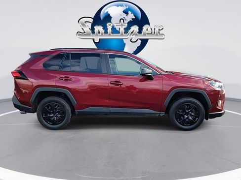 Used 2020 Toyota RAV4 LE w/ All Weather Liner Package image 9
