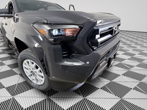 New 2026 Toyota Tacoma SR5 image 7