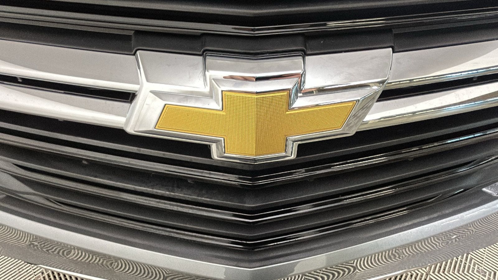 Used 2024 Chevrolet Equinox LT w/ LPO, Floor Liner Package AWD/4WD image 9