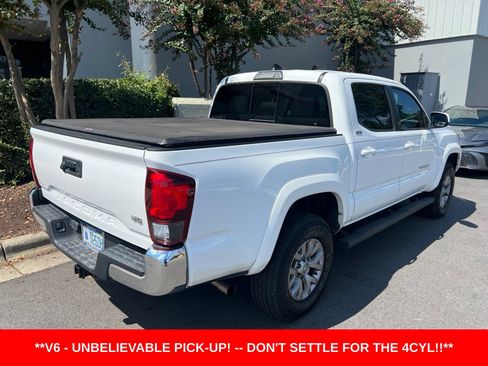 Used 2019 Toyota Tacoma SR5 RWD image 6