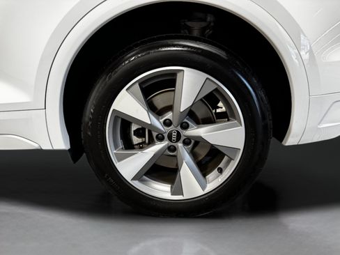 Used 2022 Audi Q5 2.0T Premium Plus AWD/4WD image 50