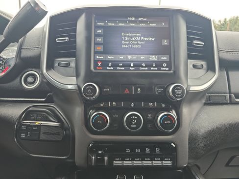 Used 2020 RAM 3500 Laramie w/ Night Edition image 28