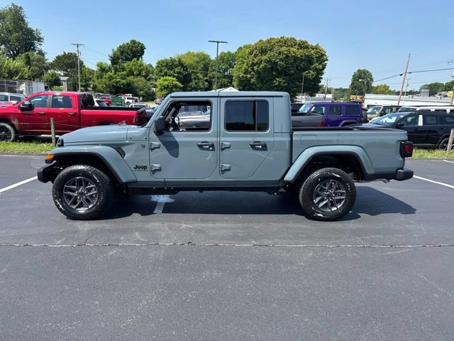 New 2026 Jeep Gladiator Sport AWD/4WD image 4
