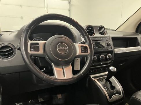 Used 2016 Jeep Compass Latitude AWD/4WD image 20