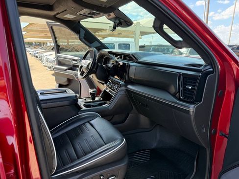 Used 2022 GMC Sierra 1500 AT4X AWD/4WD image 18