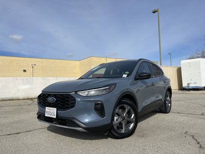 Used 2025 Ford Escape ST-Line w/ Tech Pack #1