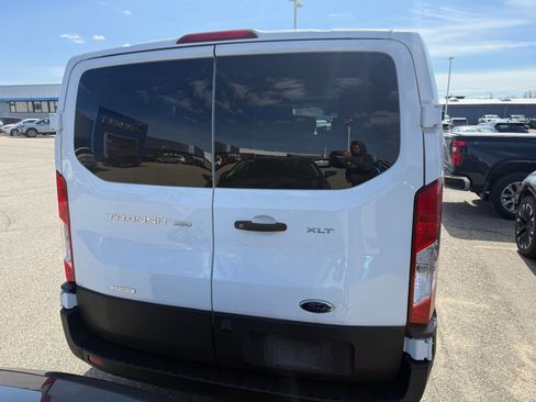 Used 2025 Ford Transit 350 XLT RWD image 3
