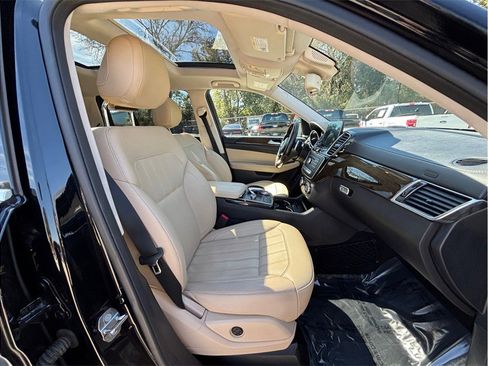 Used 2018 Mercedes-Benz GLS 450 4MATIC image 49