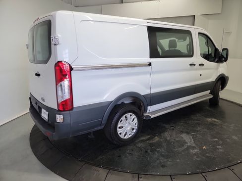 Used 2018 Ford Transit 250 130 Low Roof w/ Exterior Upgrade Package image 9