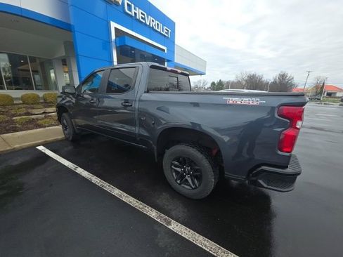 Used 2021 Chevrolet Silverado 1500 LT Trail Boss w/ Convenience Package II image 5