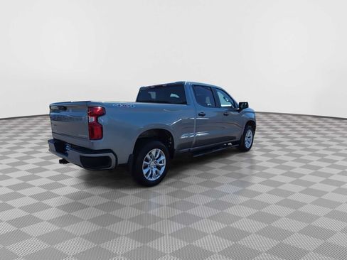 Used 2023 Chevrolet Silverado 1500 Custom AWD/4WD image 8