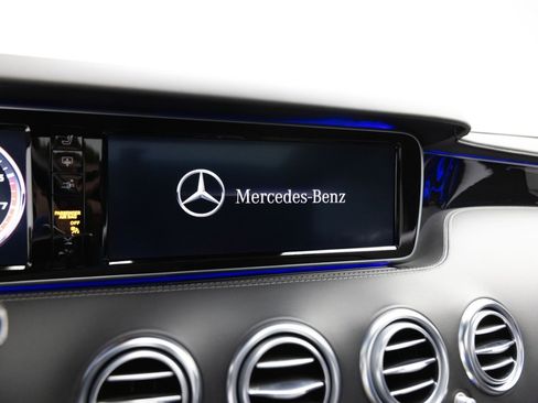Used 2015 Mercedes-Benz S 65 AMG Coupe image 28