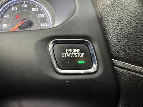 Used 2023 GMC Acadia SLE w/ Driver Convenience Package AWD/4WD image 17