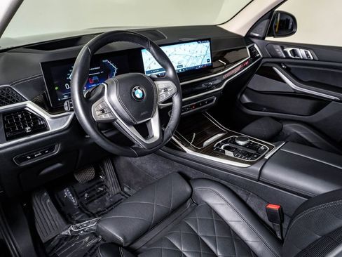 Used 2024 BMW X7 xDrive40i image 20