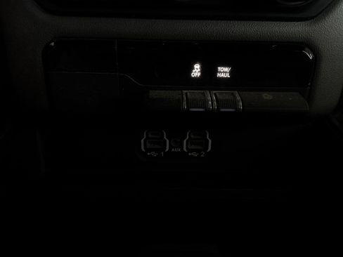 Used 2024 RAM 1500 Lone Star AWD/4WD image 28