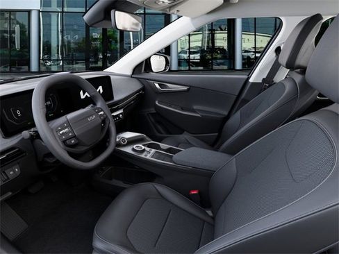 New 2025 Kia EV6 Light image 17