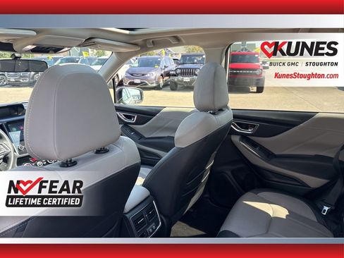 Used 2024 Subaru Forester Limited image 44