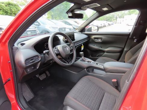 New 2026 Honda HR-V Sport image 2