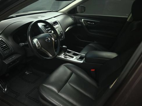 Used 2013 Nissan Altima 3.5 SL FWD image 46