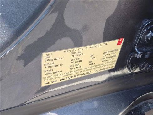 Used 2015 Tesla Model S 70 RWD image 25