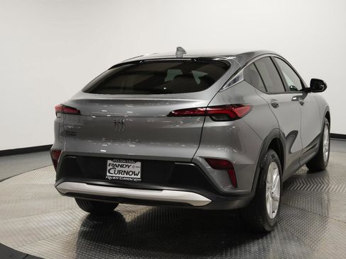 Used 2024 Buick Envista Preferred w/ Convenience I Package image 8