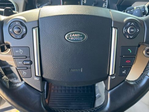 Used 2016 Land Rover LR4 HSE LUX image 15