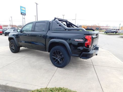 New 2025 Chevrolet Colorado Trail Boss w/ Midnight Edition AWD/4WD image 8