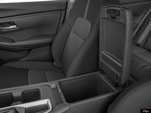 New 2025 Nissan Sentra SV image 12