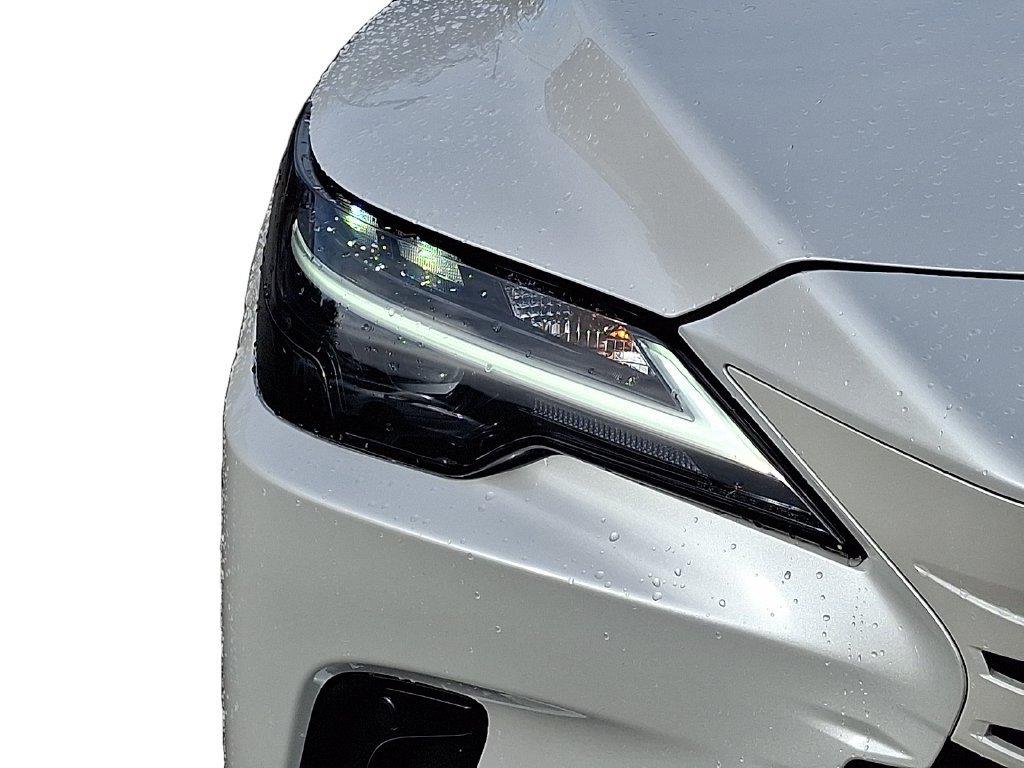Used 2023 Lexus RX 350 Premium Plus w/ Accessory Package AWD/4WD image 10