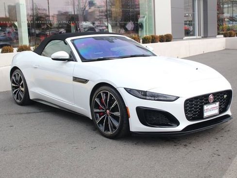 Used 2023 Jaguar F-TYPE R image 21