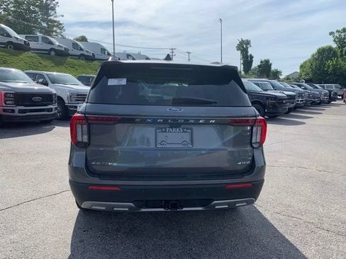New 2026 Ford Explorer Active w/ Active Comfort Package AWD/4WD image 7