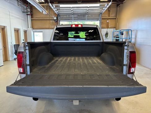 Used 2021 RAM 1500 Warlock AWD/4WD image 23
