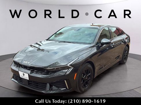 Used 2025 Kia K5 LXS image 16