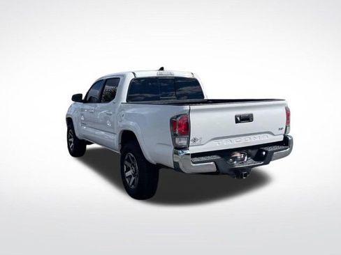 Used 2022 Toyota Tacoma SR5 image 6