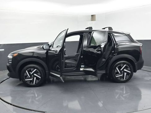 New 2026 Nissan Kicks SV w/ Cold Weather Package FWD image 49