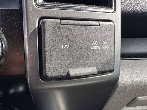 Used 2019 Ford F150 XLT w/ Equipment Group 302A Luxury AWD/4WD image 28