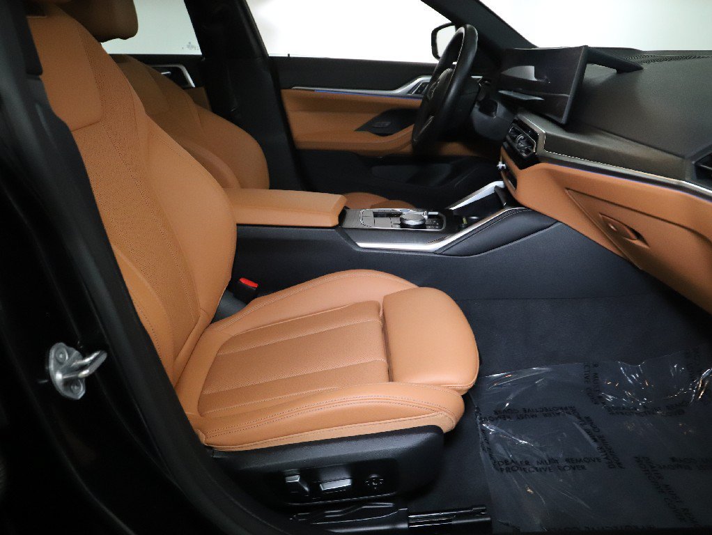 Used 2024 BMW i4 xDrive40i w/ M Sport Package AWD/4WD image 35