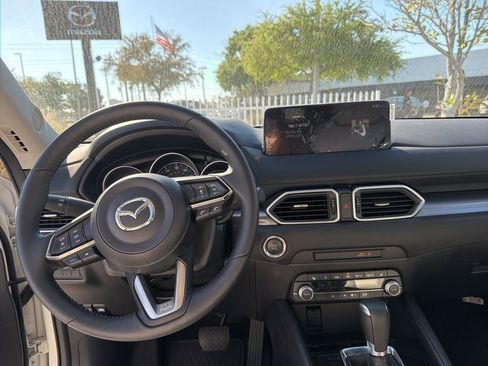 Used 2025 MAZDA CX-5 AWD 2.5 S w/ Preferred Package image 14