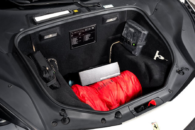 Certified 2017 Ferrari 488 Spider RWD image 14