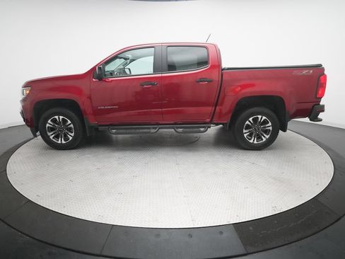 Used 2021 Chevrolet Colorado Z71 w/ Safety Package AWD/4WD image 7